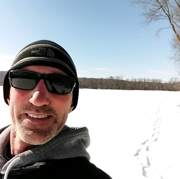 Meet your Posher, Jeff - Picture 1 of 1